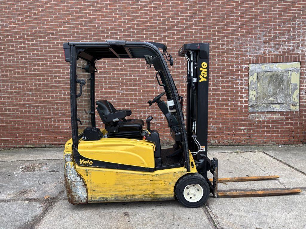 Yale ERP16VT Stivuitor electric