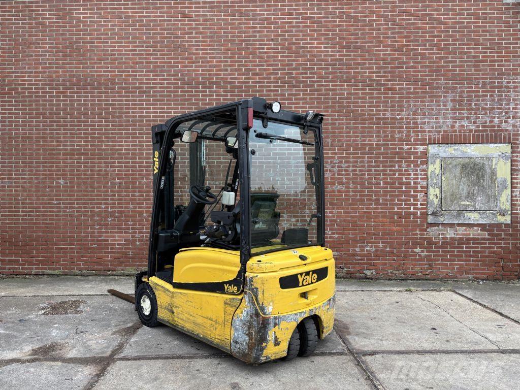 Yale ERP16VT Stivuitor electric
