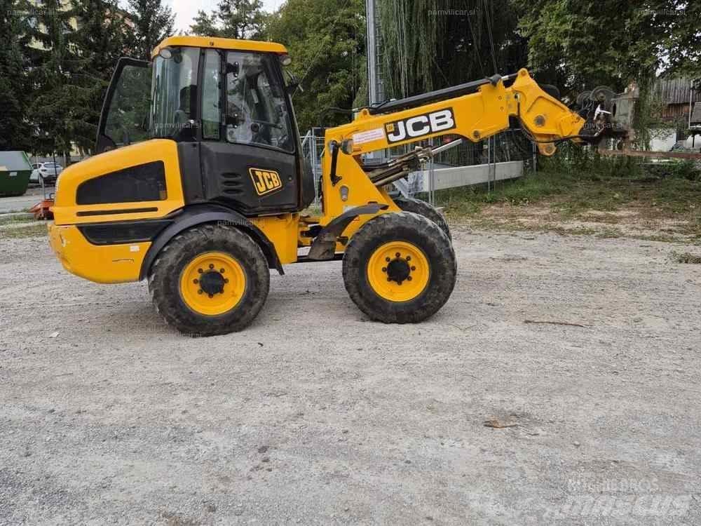 JCB TM220 T4 C Strivuitoare-altele