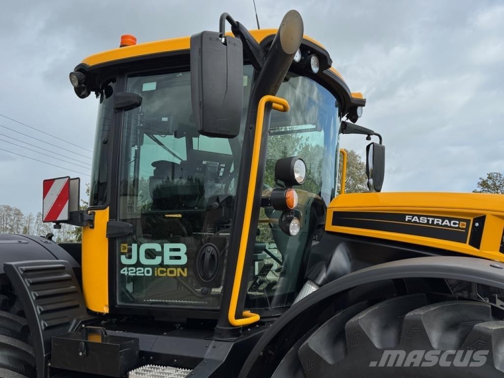 JCB 4220 iCON Tractoare