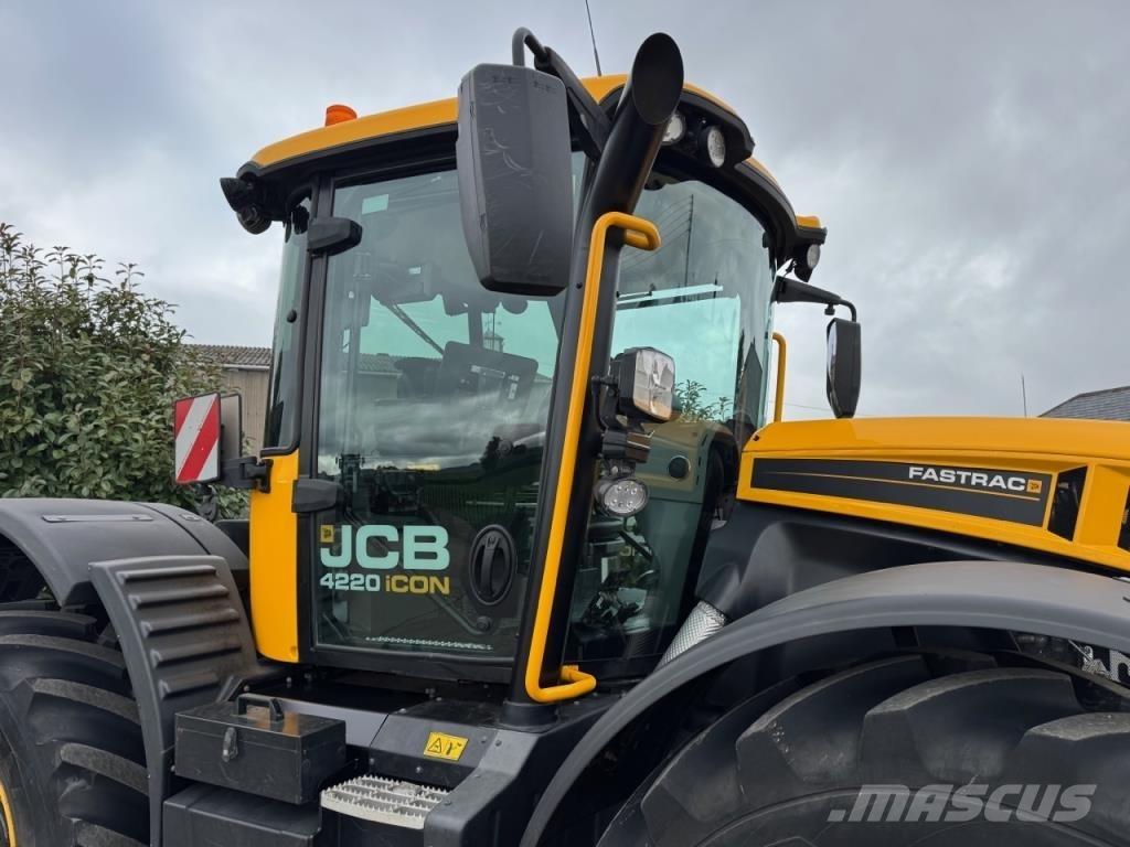 JCB 4220 iCON Tractoare
