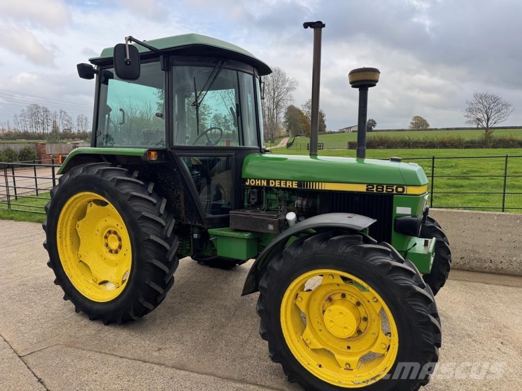 John Deere 2850 Tractoare