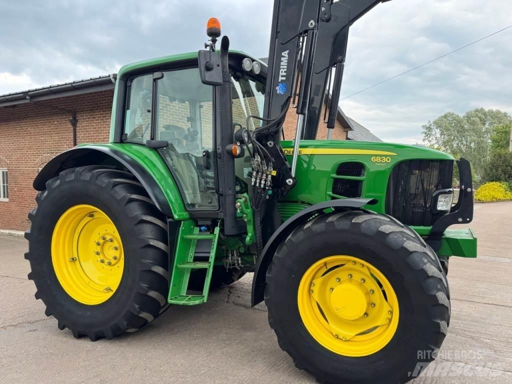 John Deere 6830 Tractoare