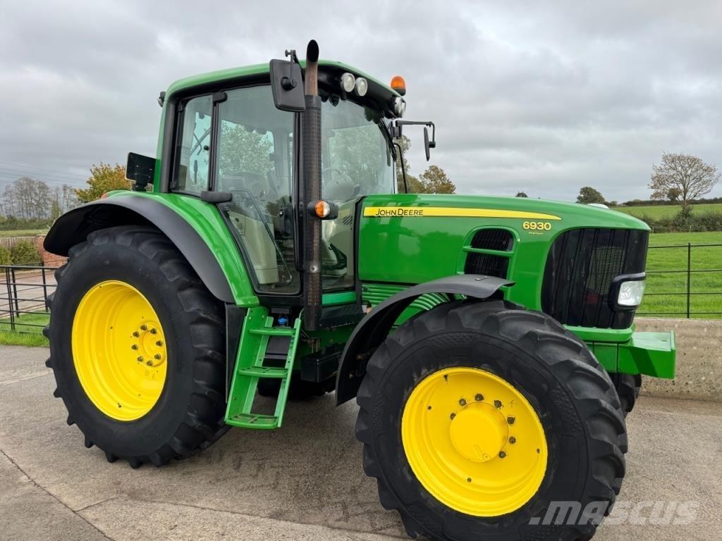 John Deere 6930 Tractoare