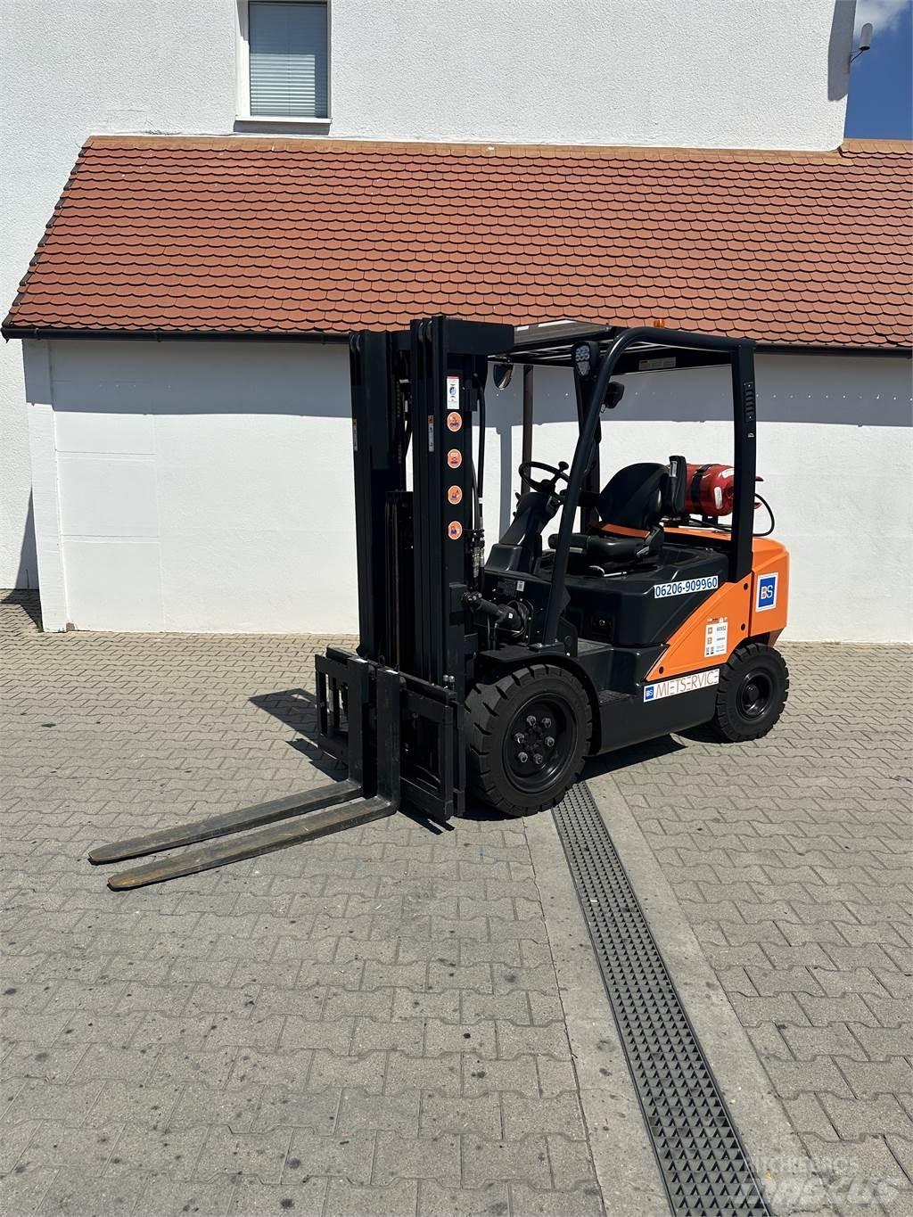 Doosan G30P-7 Utilaje construcții - Altele