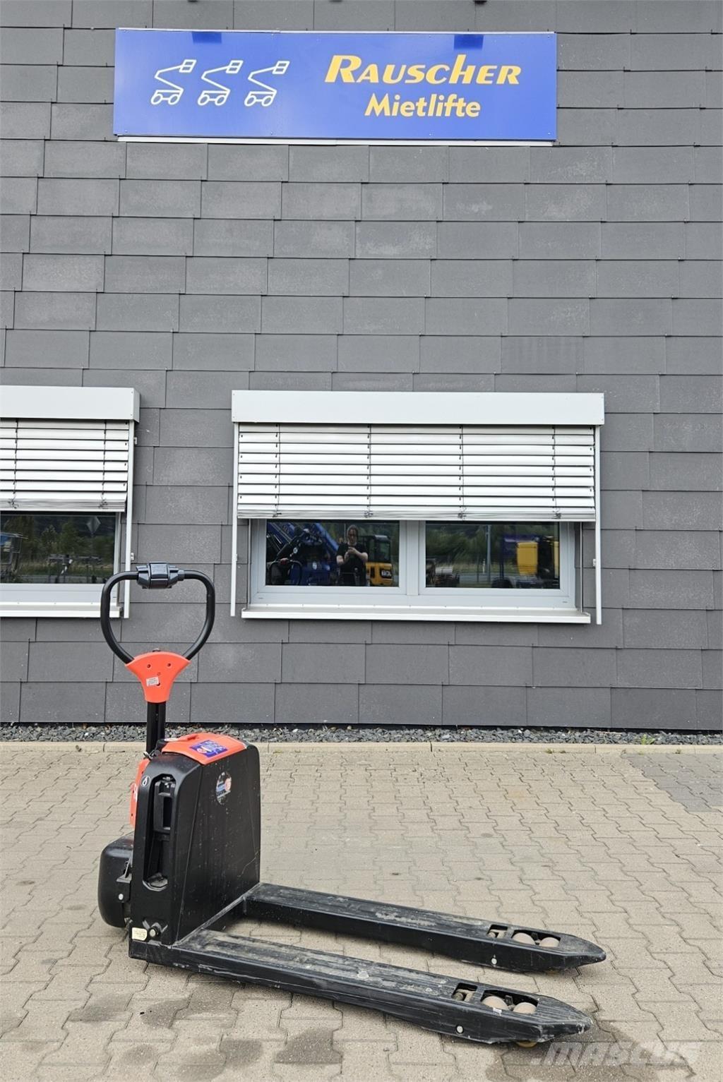 EP Equipment F4 Utilaje construcții - Altele