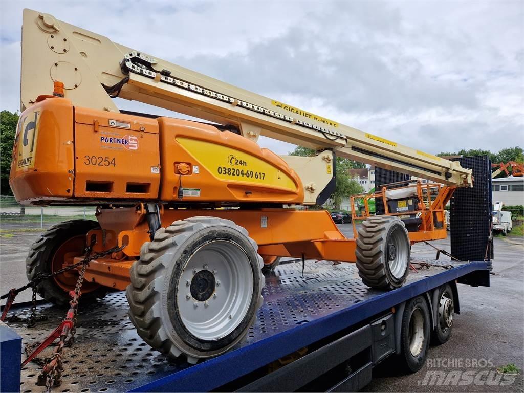 JLG M 600 JP Nacele cu brat telescopic