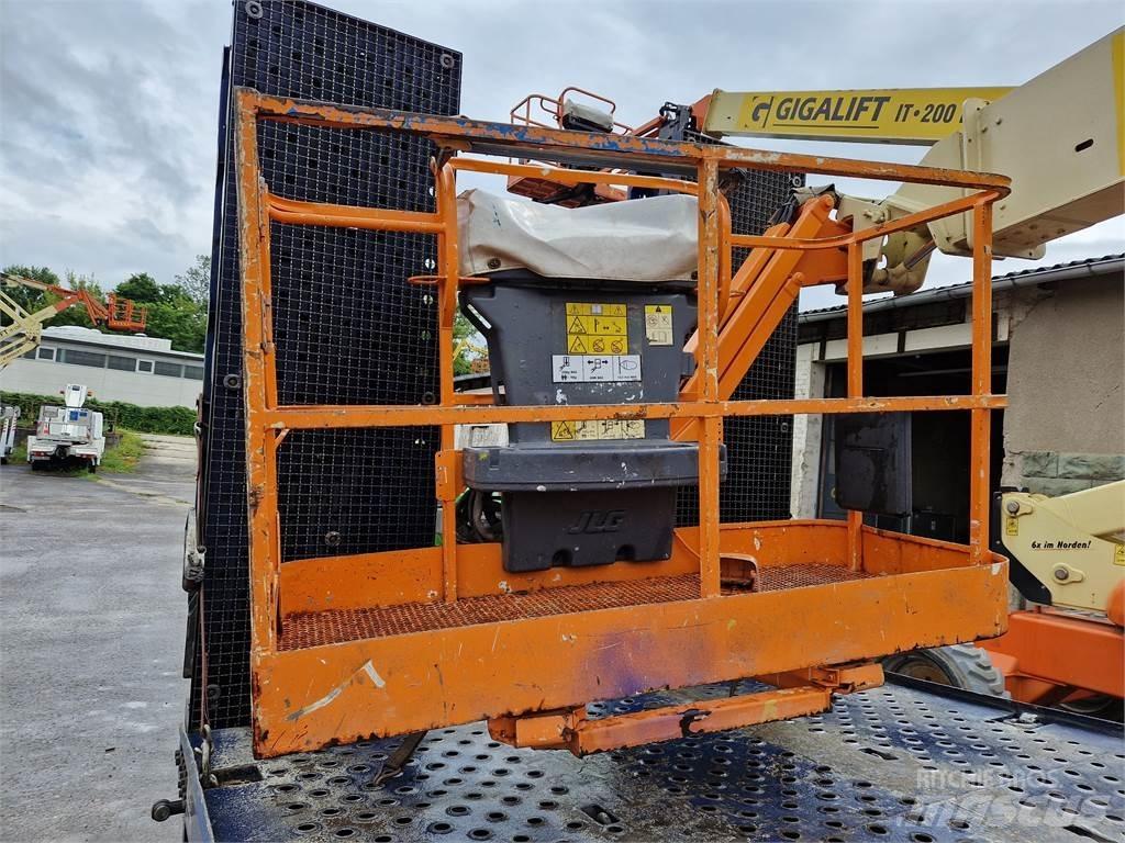 JLG M 600 JP Nacele cu brat telescopic