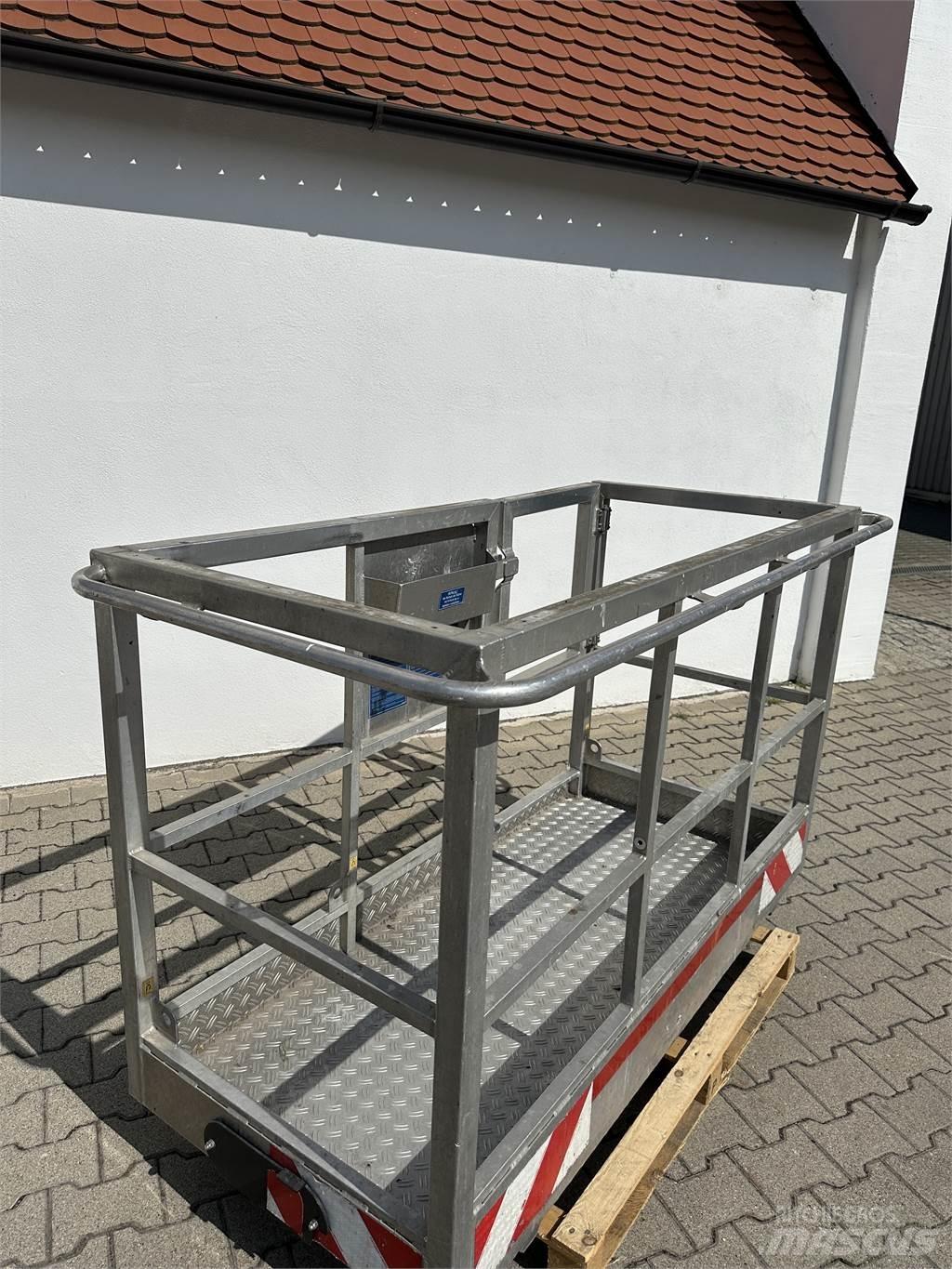  Paflinger P300 KS Utilaje construcții - Altele