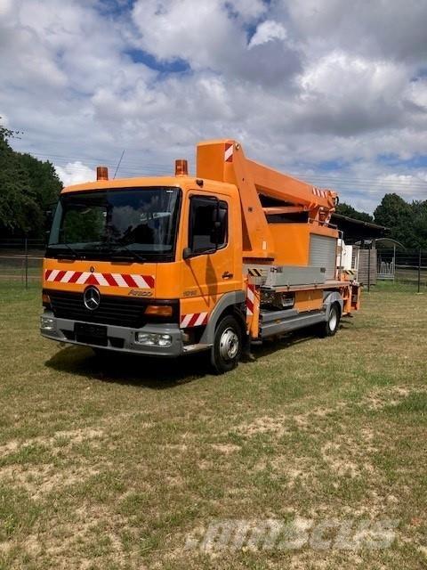 Wumag WT 220 e Platforme aeriene montate pe camion