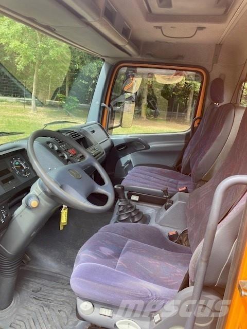 Wumag WT 220 e Platforme aeriene montate pe camion