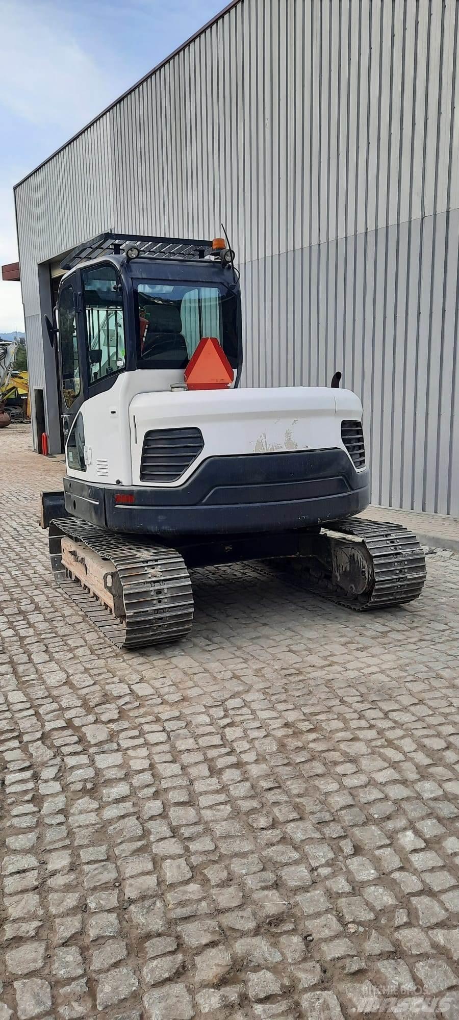 Bobcat E85 Mini excavatoare < 7t