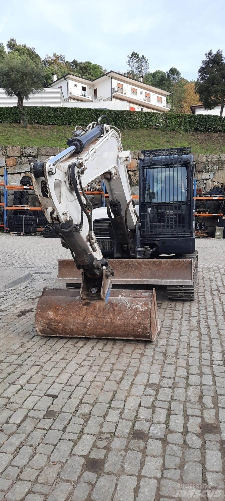 Bobcat E85 Mini excavatoare < 7t