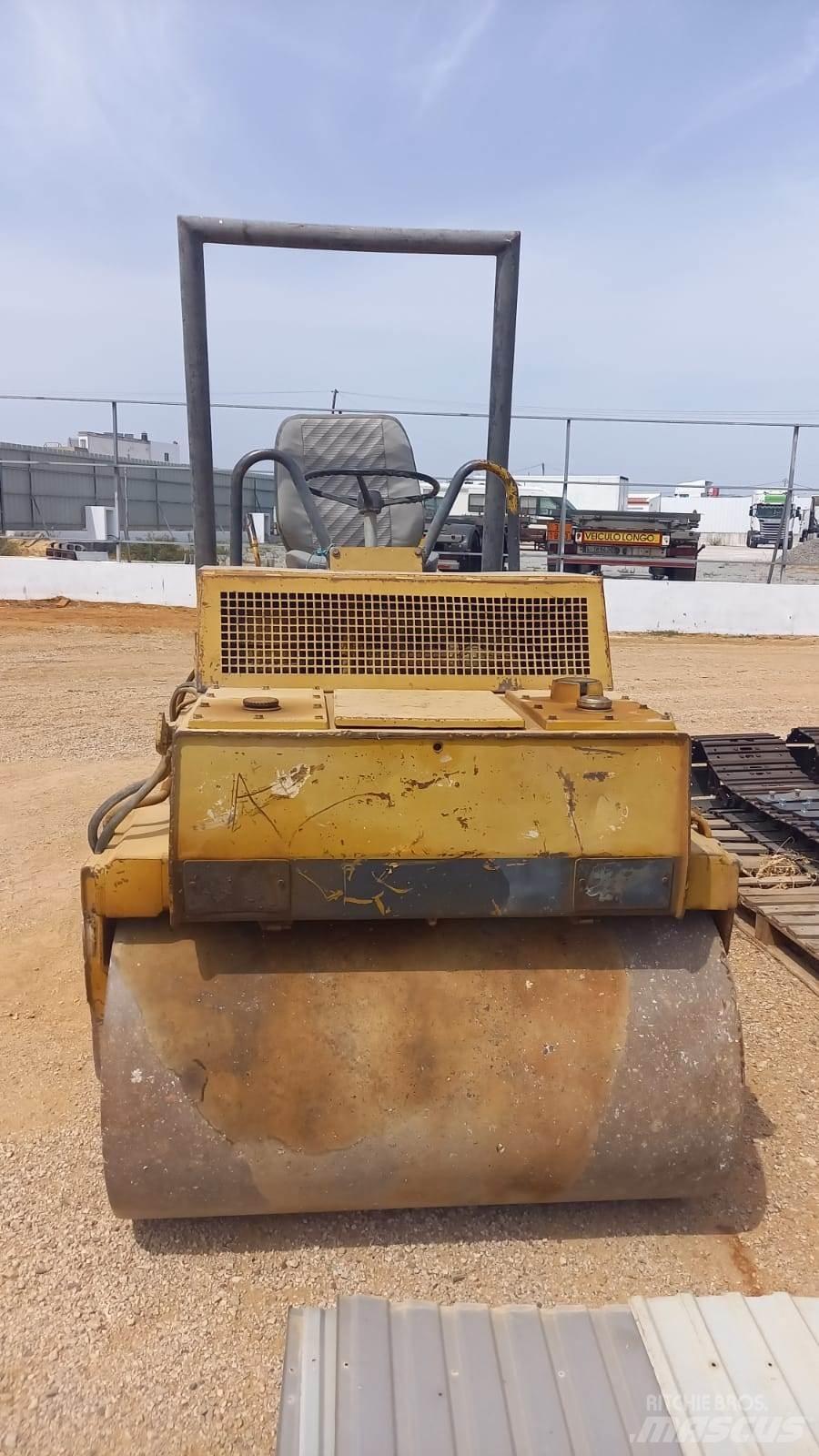 Bomag BW120AD Cilindri compactori dubli