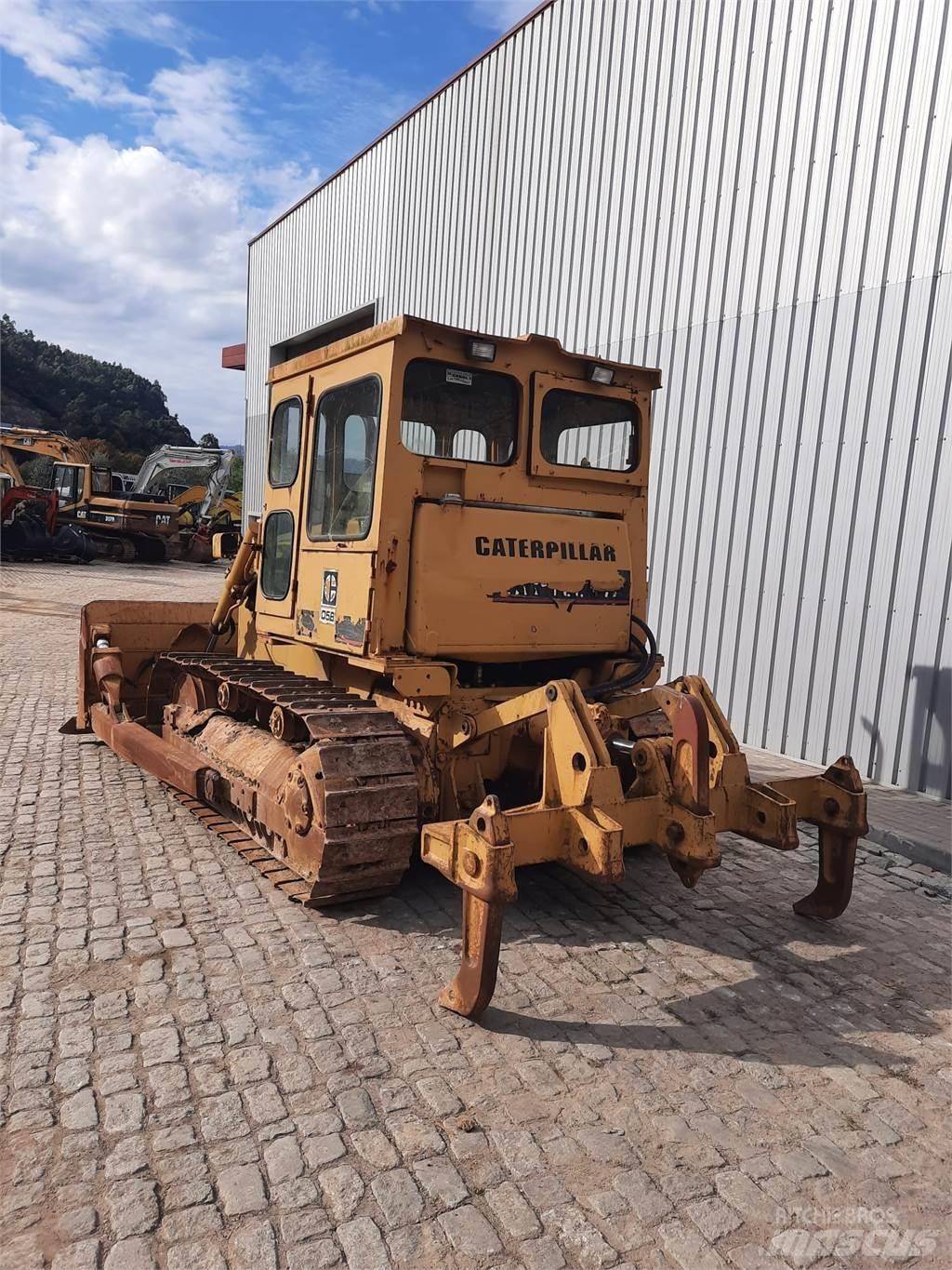CAT D5B Buldozere pentru montat tevi