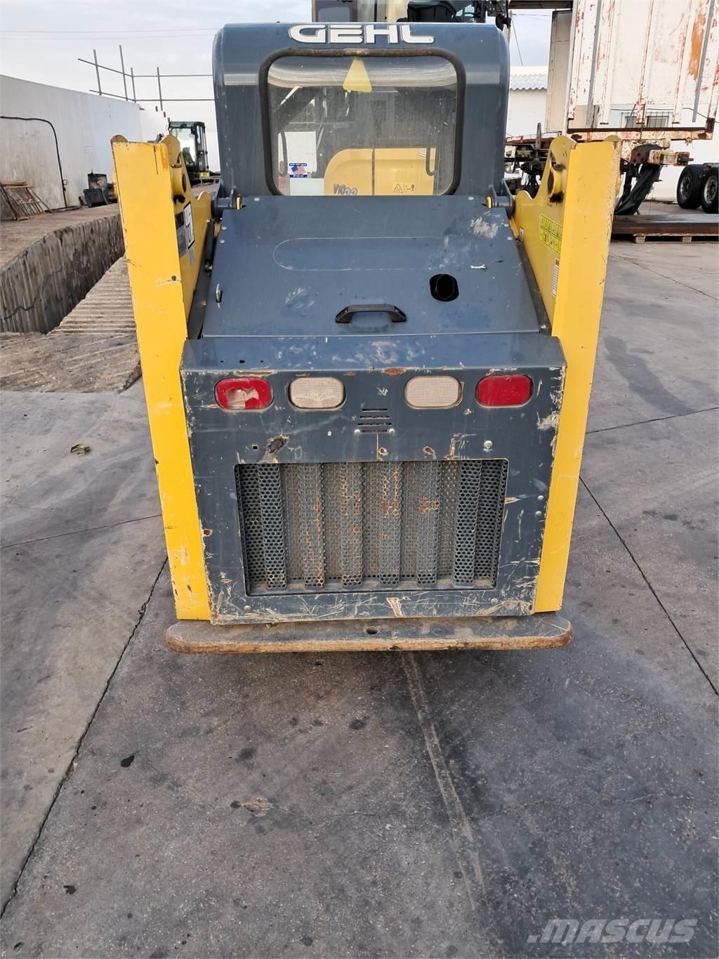 Gehl R105 Incarcator pe pneuri