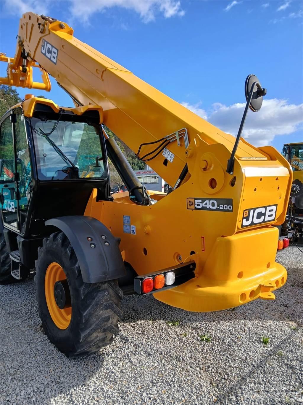 JCB 540-200 Stivuitor cu catarg retractabil