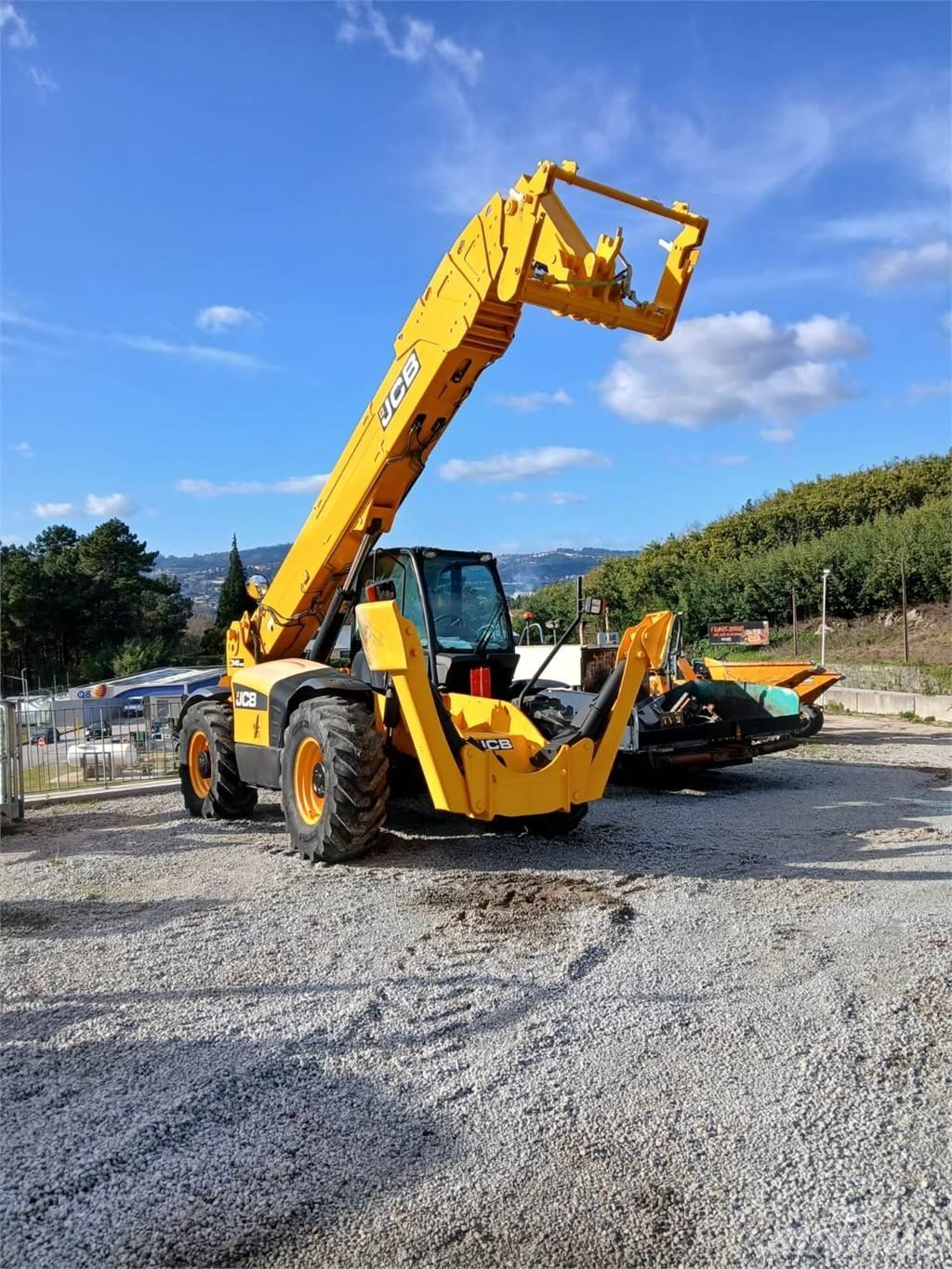 JCB 540-200 Stivuitor cu catarg retractabil