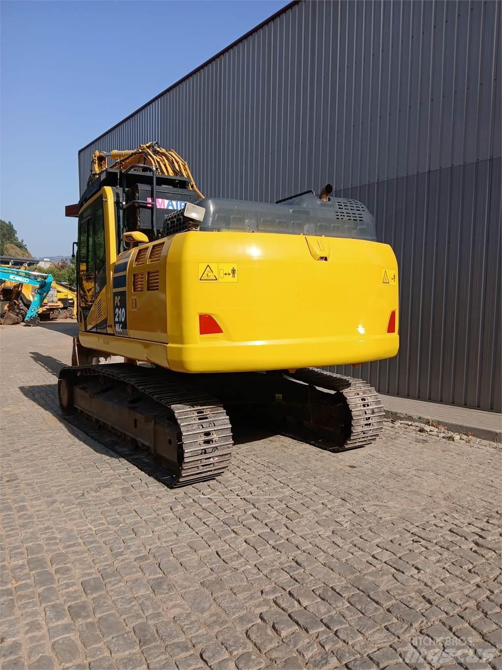 Komatsu PC210NLC-11 Excavatoare pe șenile
