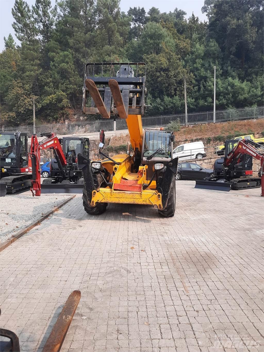Manitou MT1440 Stivuitor cu catarg retractabil