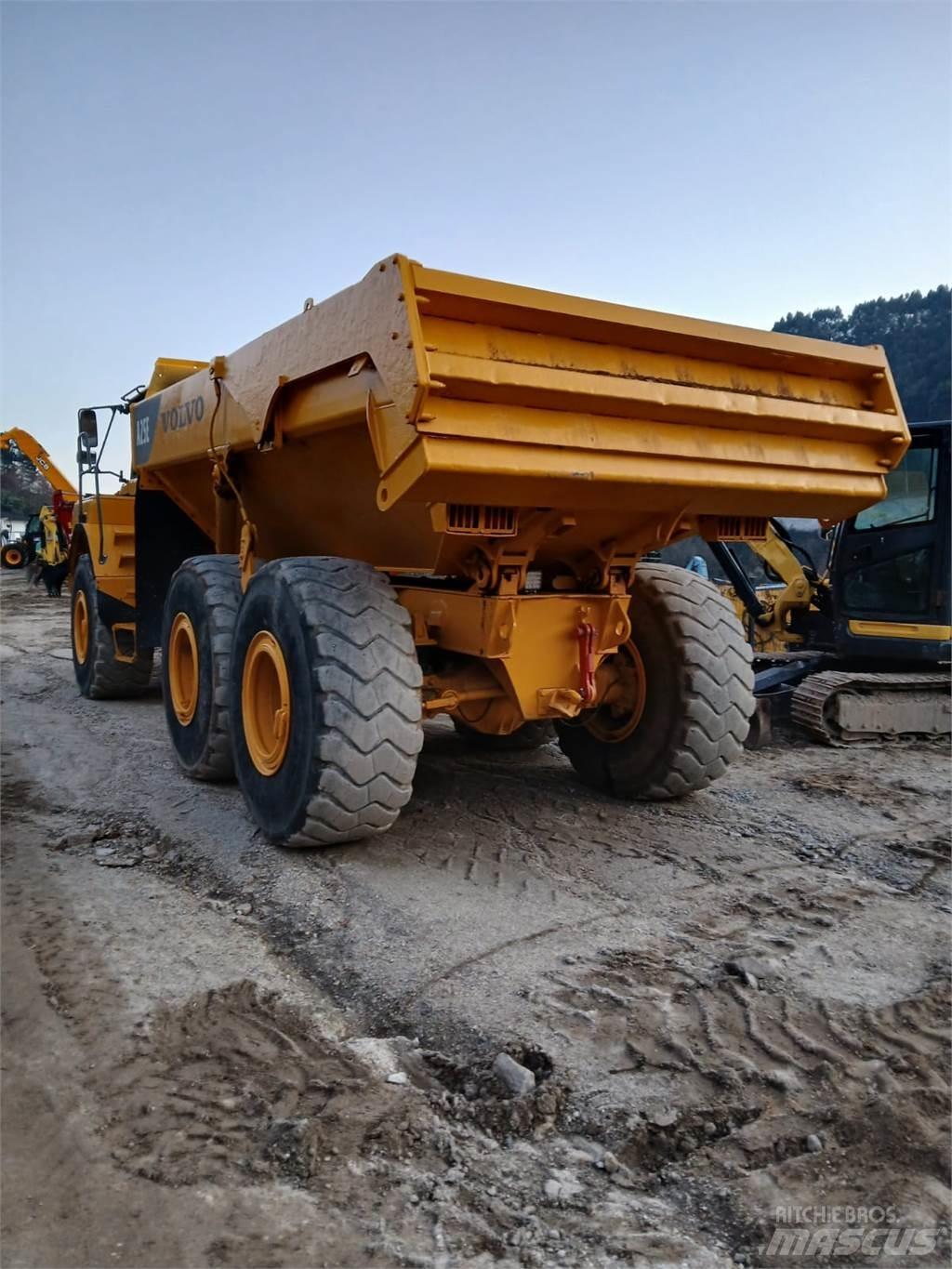 Volvo A25E Minitractor de teren