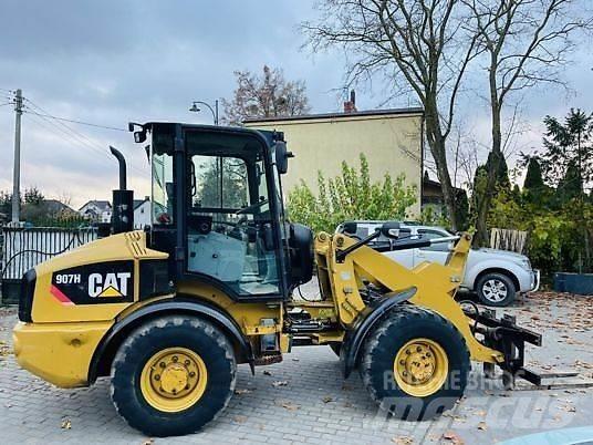CAT 907H Incarcator pe pneuri