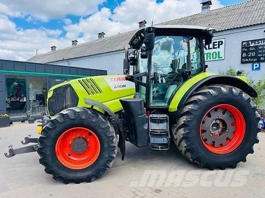 CLAAS ARION 640 Tractoare