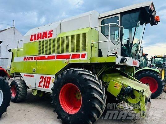 CLAAS MEGA 218 Combine de secerat