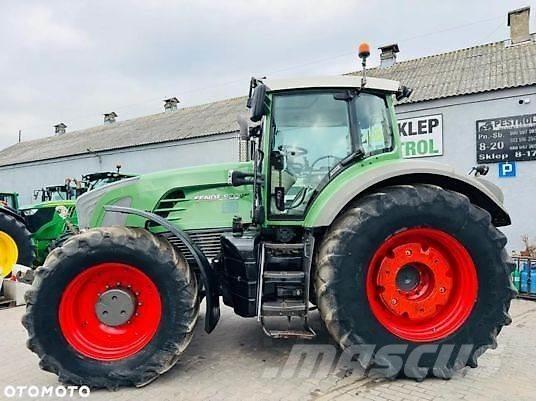 Fendt 933 VARIO Tractoare