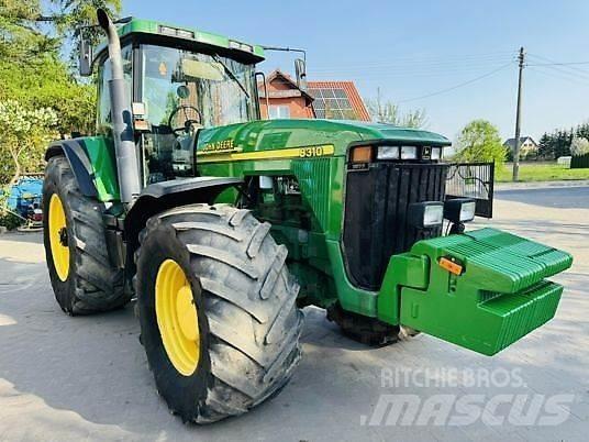John Deere 8310 Tractoare