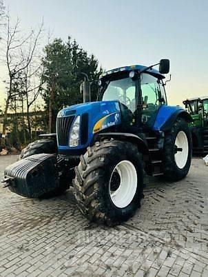 New Holland T8040 Tractoare