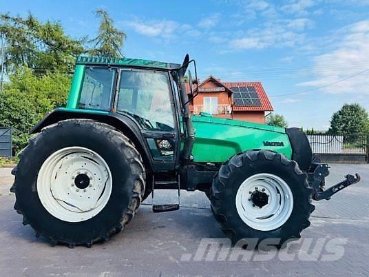 Valtra 8150 Tractoare