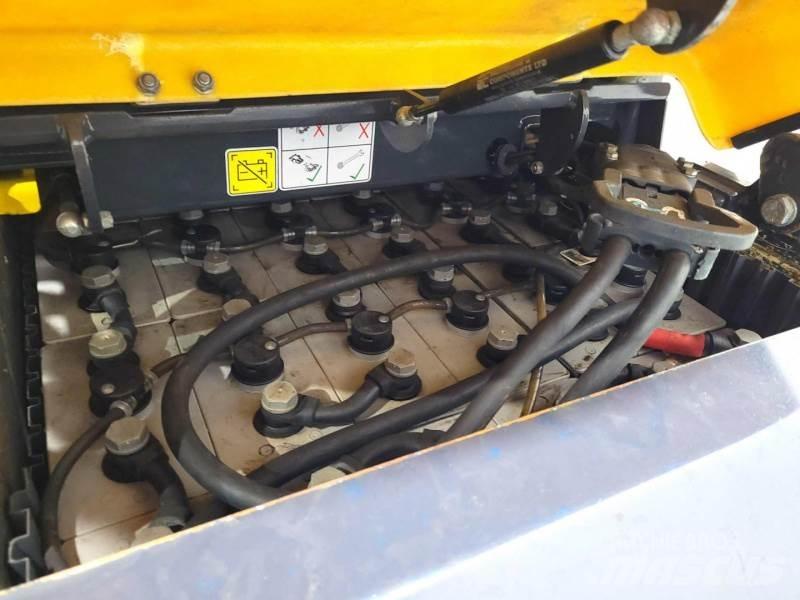 Aisle-Master 15SE Stivuitoare pentru culoare inguste