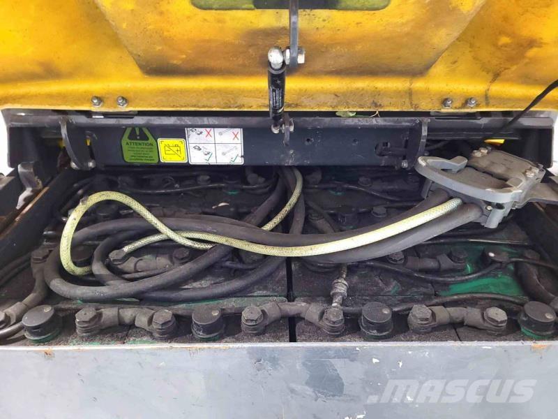 Aisle-Master 20SHE Stivuitoare pentru culoare inguste