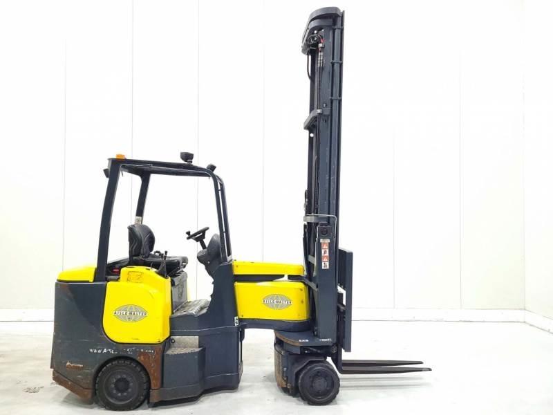 Aisle-Master 20SHE Stivuitoare pentru culoare inguste