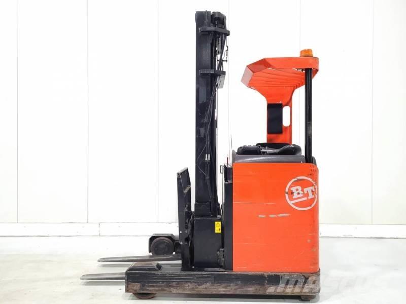 BT RRM14 Stivuitor cu catarg retractabil