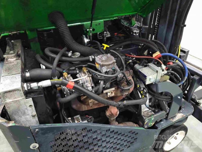 Combilift C3000 CB Stivuitoare cu patru brate