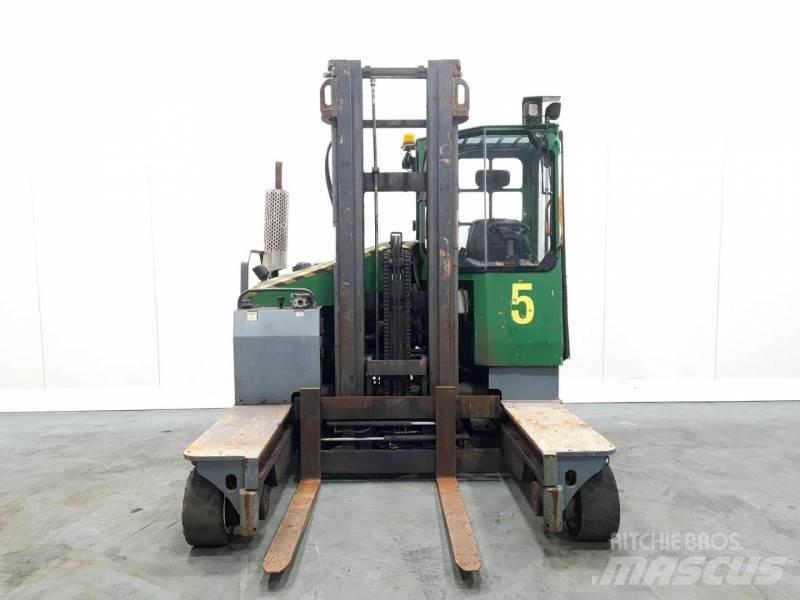 Combilift C3500 Stivuitoare cu patru brate