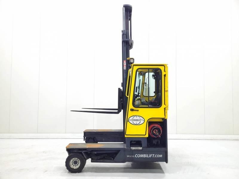 Combilift C4000 Stivuitoare cu patru brate
