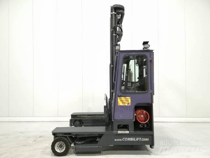 Combilift C4000 Stivuitoare cu patru brate