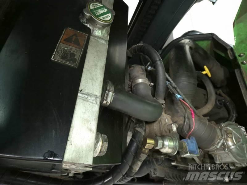Combilift C4000 Stivuitoare cu patru brate