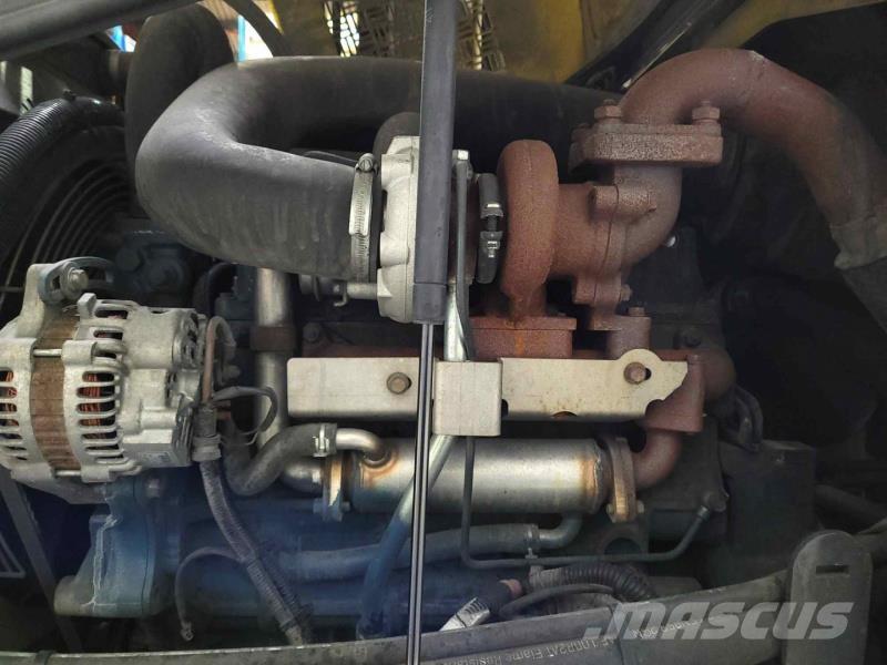 Combilift C7000 Stivuitoare cu patru brate