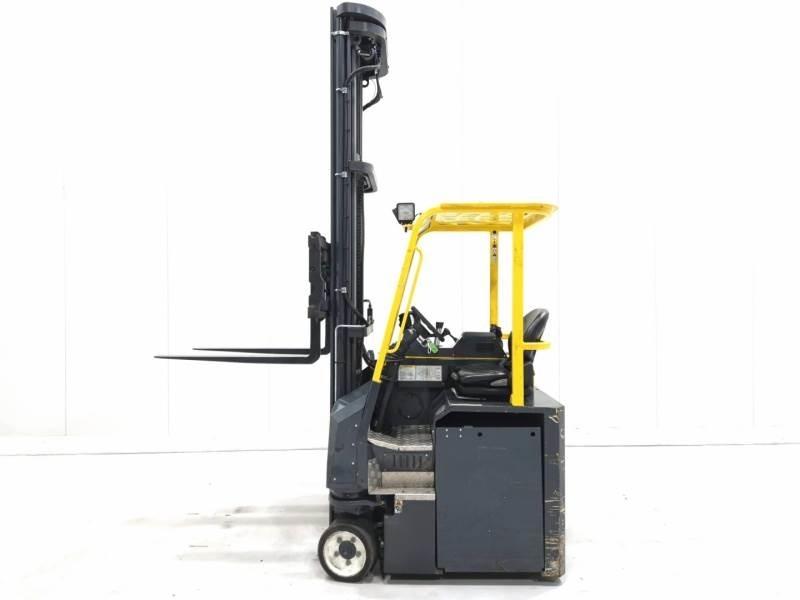 Combilift CBE2500 Stivuitoare cu patru brate