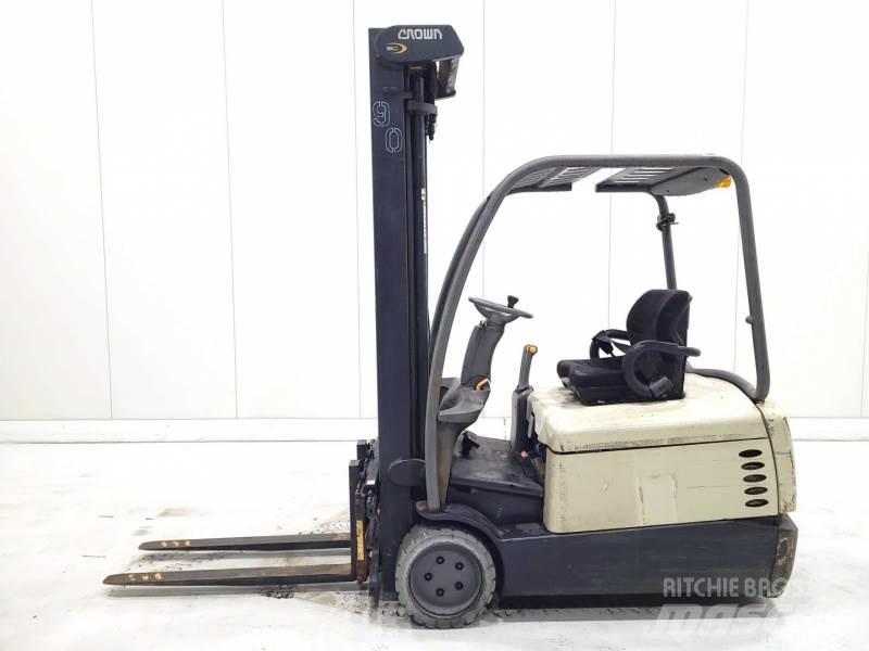 Crown SC4540-40 Strivuitoare-altele