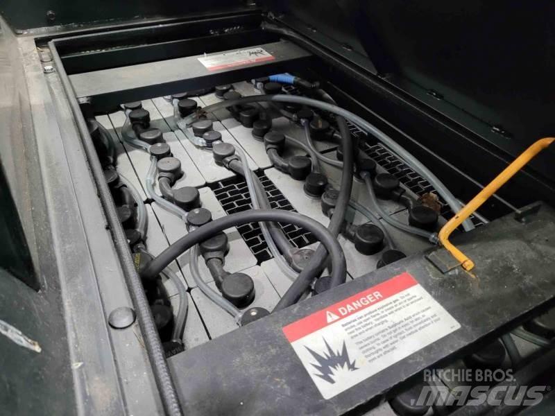 Crown TSP6000-1.25 Stivuitoare pentru culoare inguste