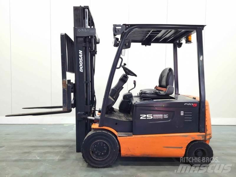 Doosan B25X-5 Stivuitor electric