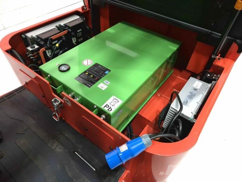 EP EFL201 Stivuitor electric