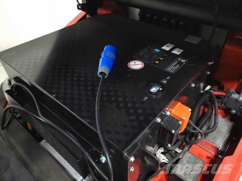 EP EFL203P FT 280 NC Stivuitor electric