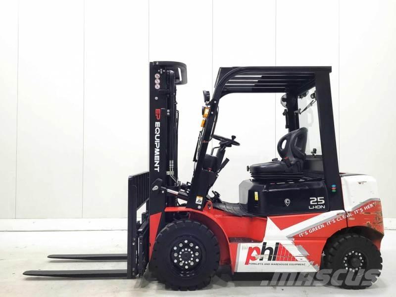 EP EFL252 410 HC Stivuitor electric