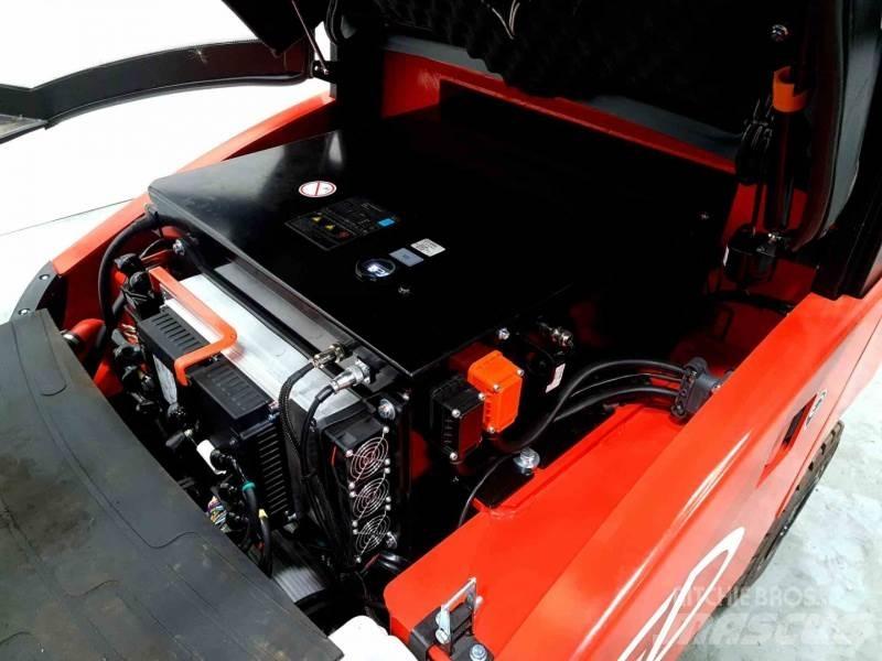 EP EFL303B 205 HC Stivuitor electric